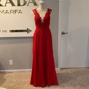 SOLD Catherine Deane Red Lova Lace Illusion Gown